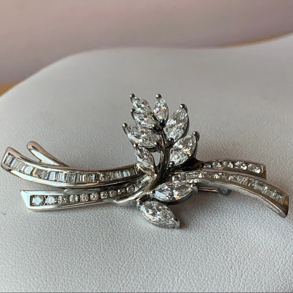 HSN ABSOLUTE CLEAR WHITE CZ BROOCH STERLING SILVER